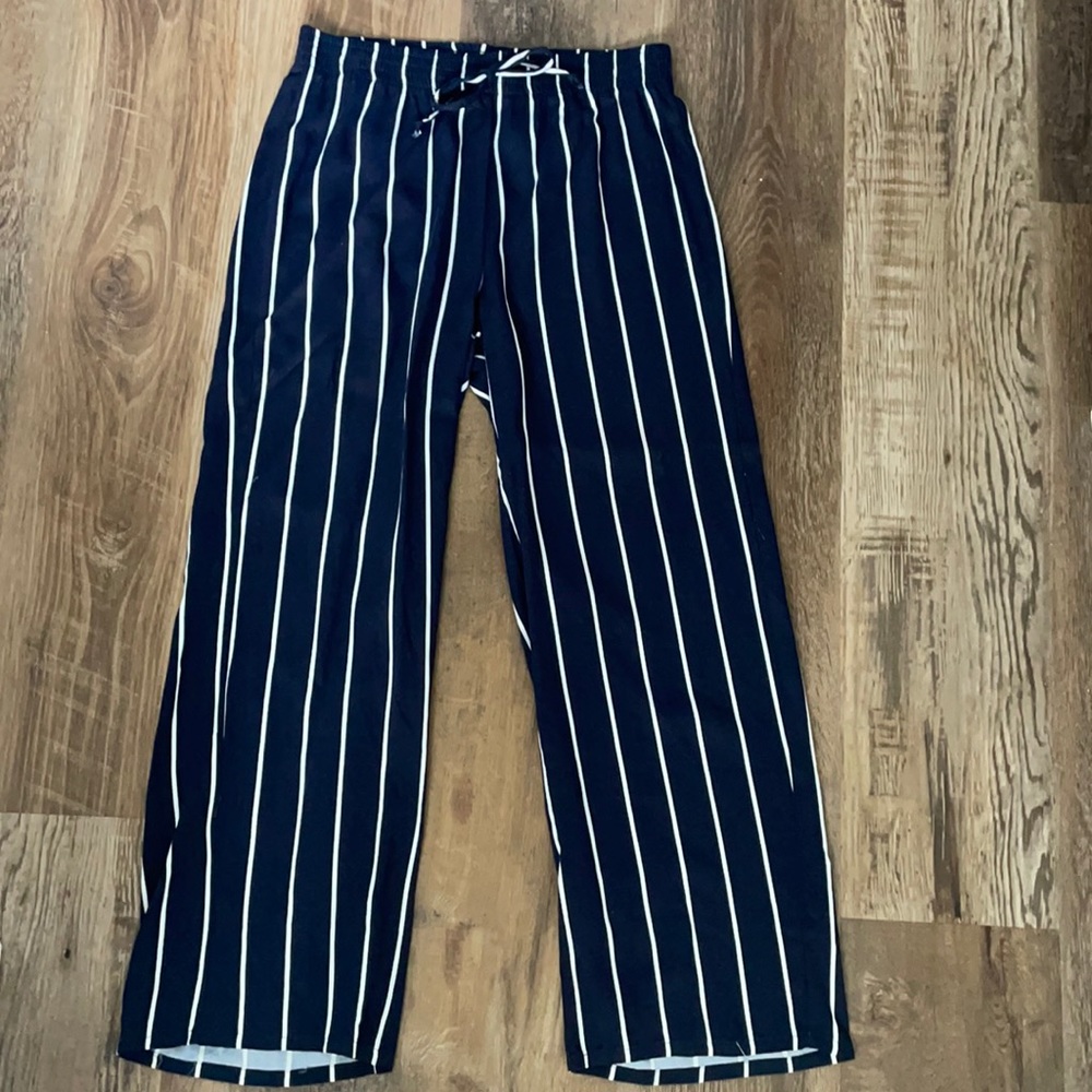 Striped wide legged pants